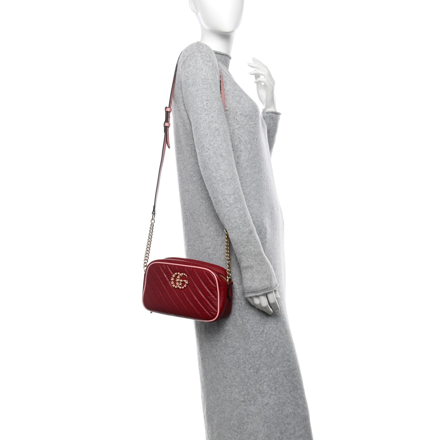 Azalea Calfskin Enamel Matelasse Diagonal Small Torchon GG Marmont Chain Shoulder Bag New Cherry Red Wild Rose