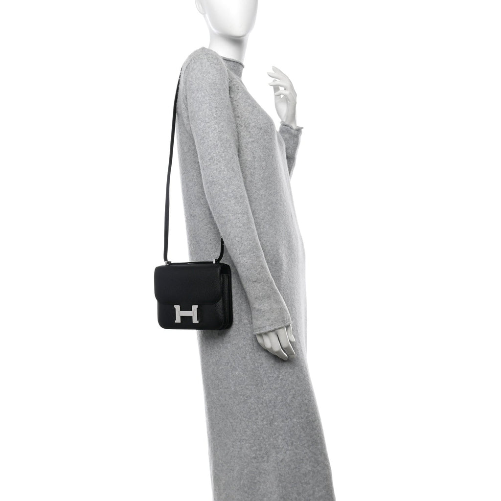 Epsom Constance 18 Black