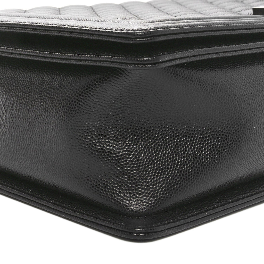 Caviar Quilted Large Boy Flap Black