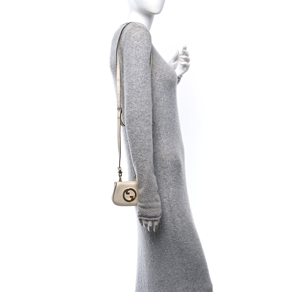 Roxy Calfskin Blondie  Case Wallet with Strap Mystic White