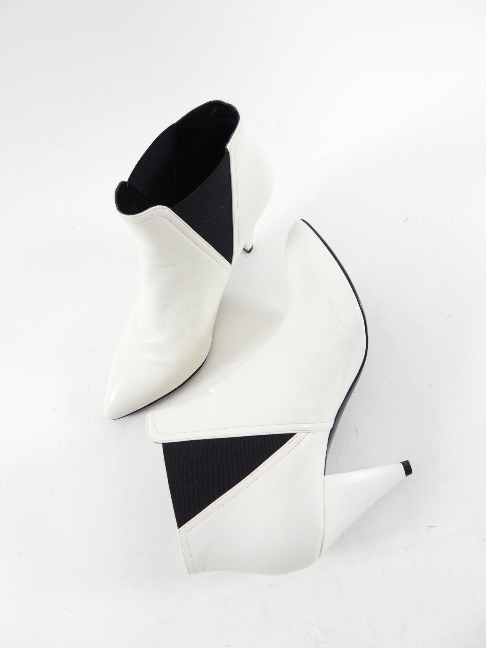 Celine White Leather Pointed Chelsea Ankle Boots - 37