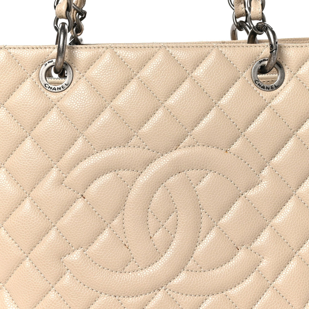 Caviar Quilted Grand Shopping Tote GST Beige Clair