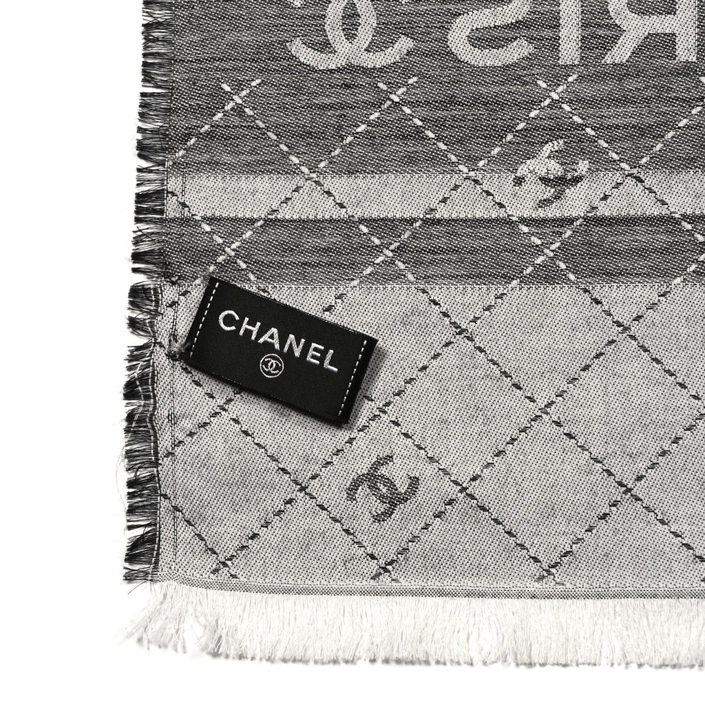 Cashmere Silk Quilted CC Logo Scarf Black