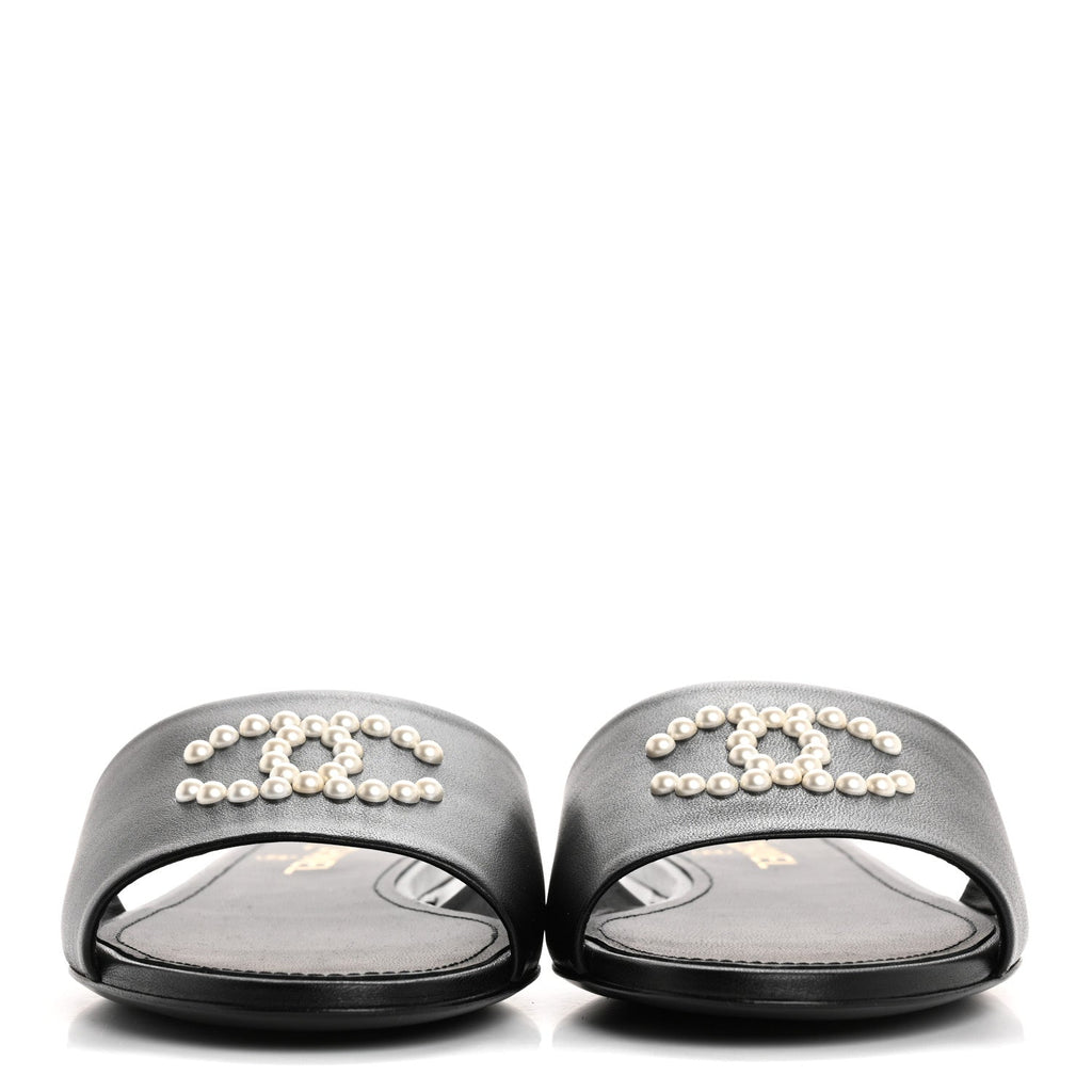 Lambskin Pearl CC Sandals 40.5 Black