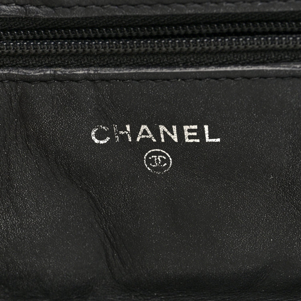 Patent Goatskin Quilted Paris Dallas Wallet On Chain WOC Black