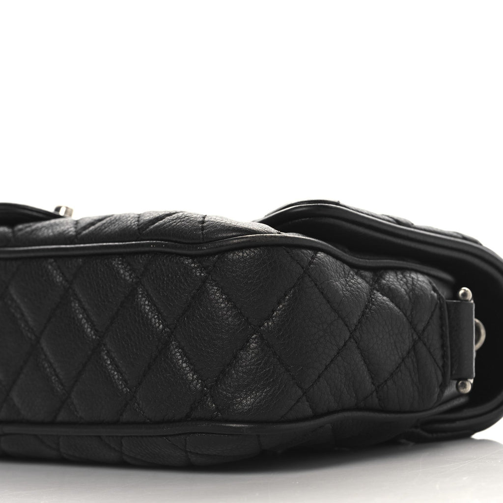 Grained Calfskin Quilted Medium Casual Rock Flap Black