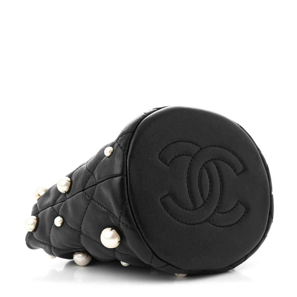Lambskin Quilted Pearl Mini About Pearls Drawstring Bag Black