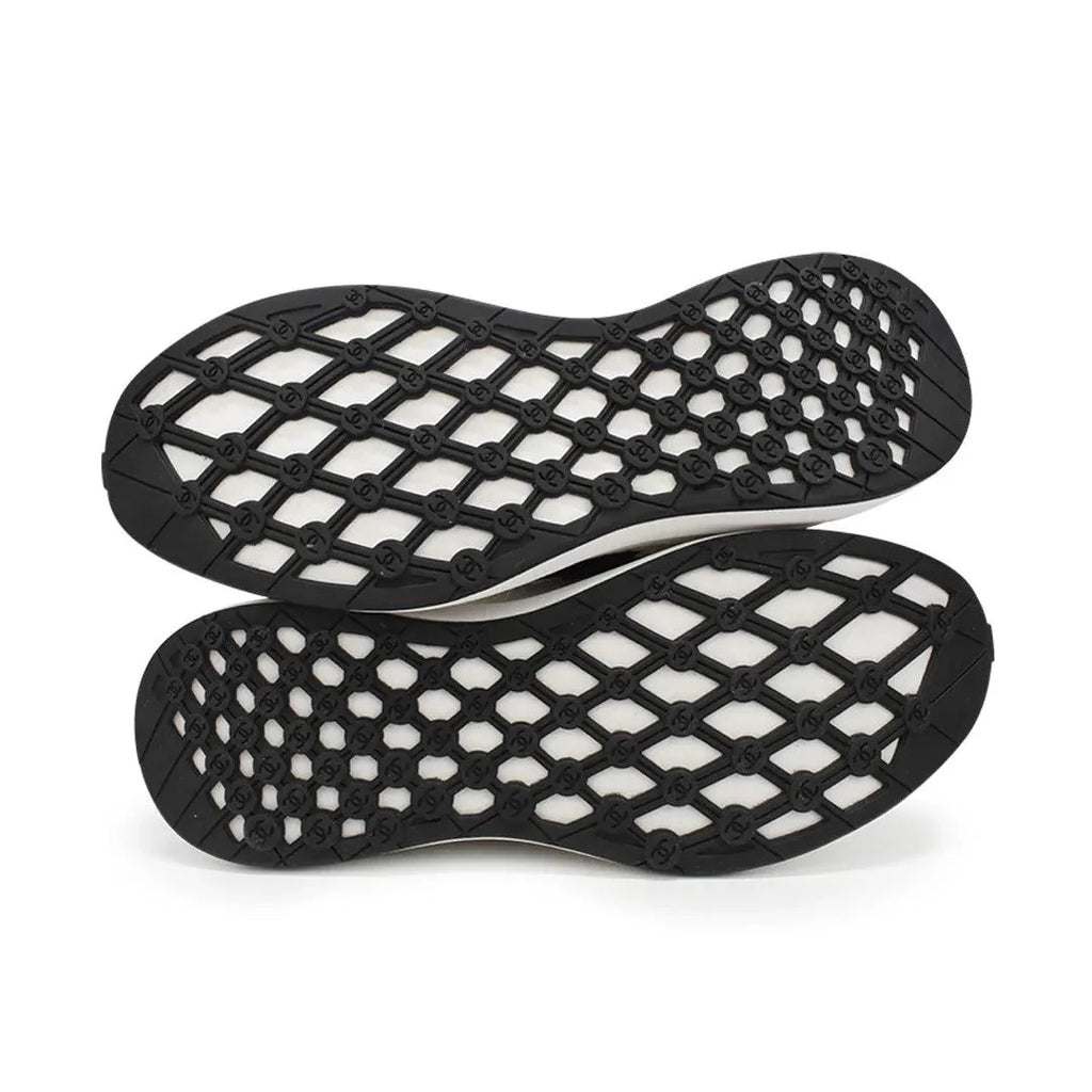 Chanel 2022 Cruise Sneakers - Women's 37
