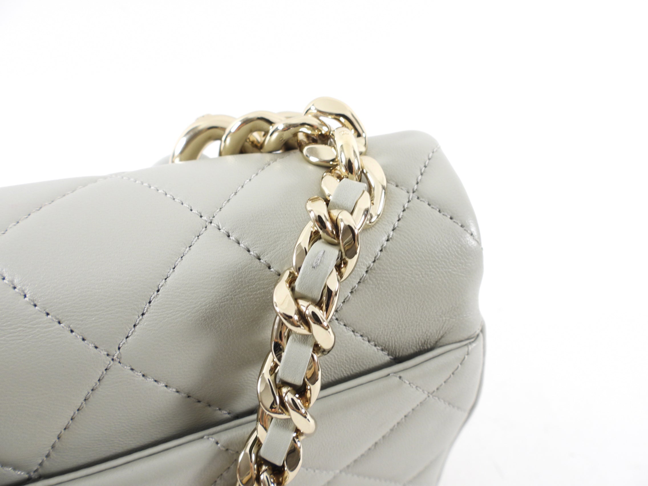 Chanel 22C Grey Leather Large Resin Bi Colour Chain Flap Bag