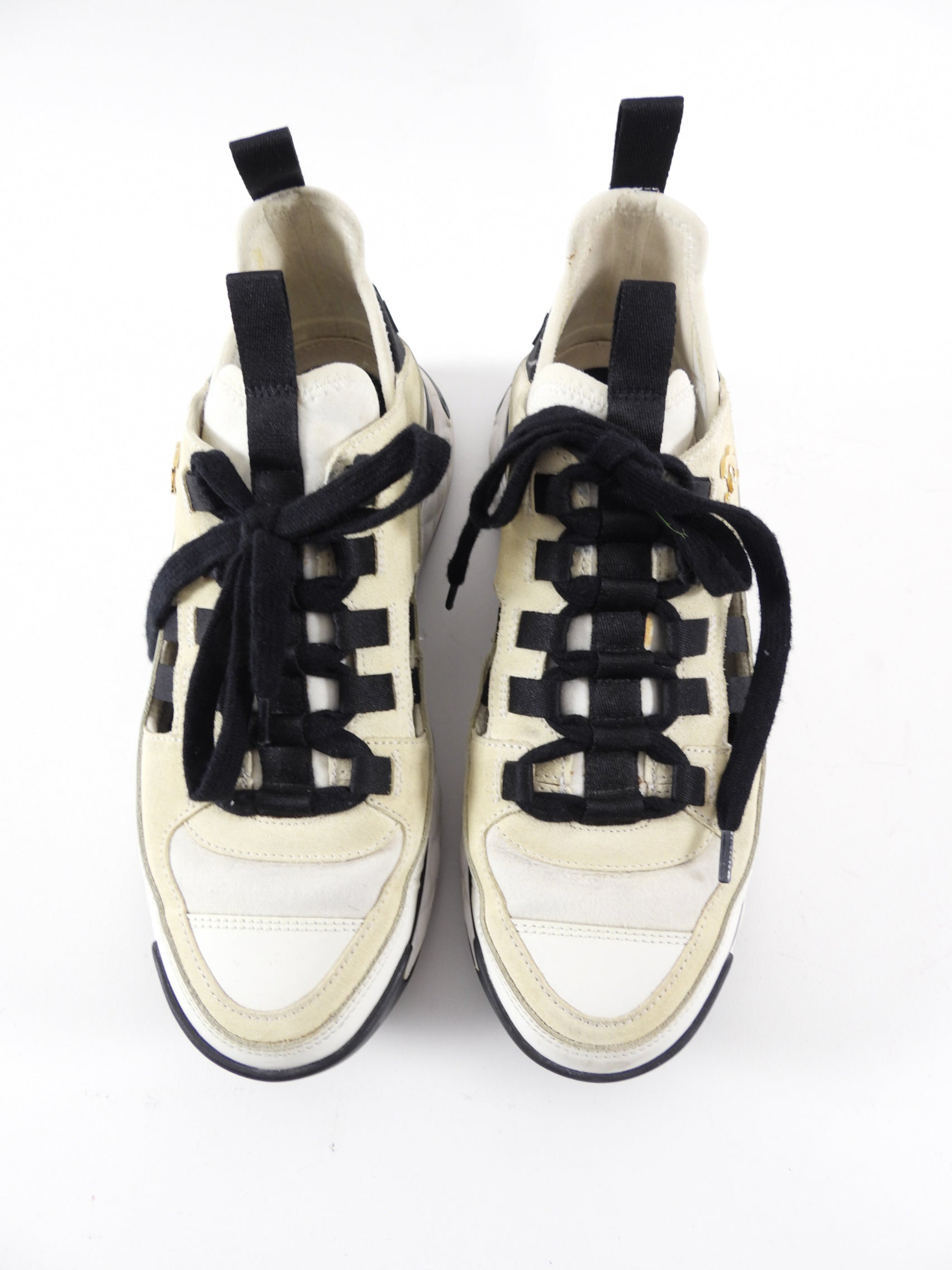 Chanel Interlocking CC Suede Logo Sneakers - 36