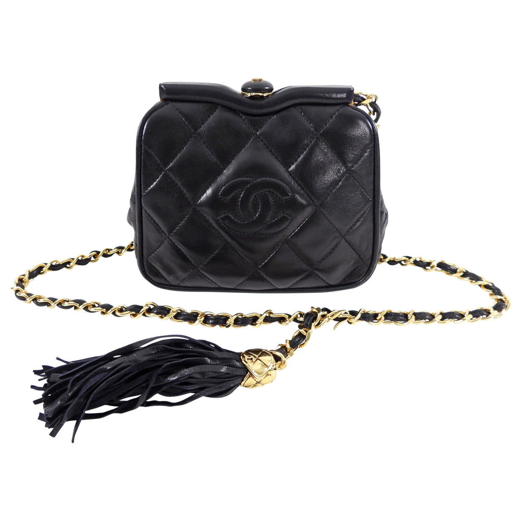 Chanel Vintage 1989 Black Lambskin Quilted Chain Belt Bag