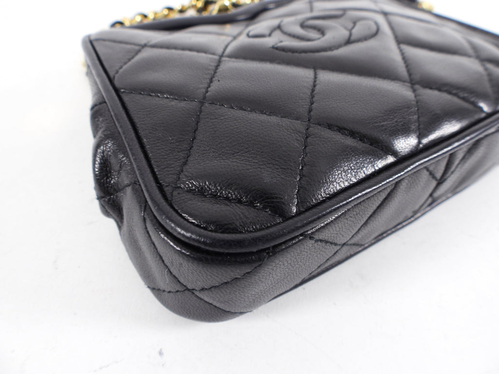 Chanel Vintage 1989 Black Lambskin Quilted Chain Belt Bag