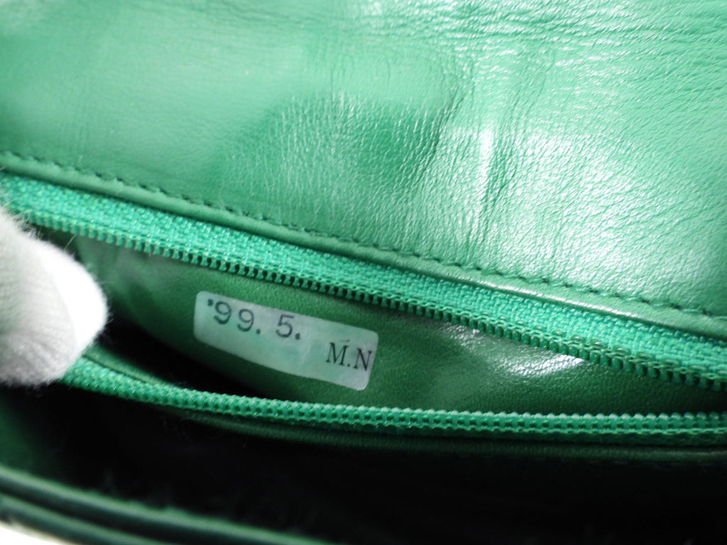 Chanel Vintage Early 1980's Green Belt Waist Bag - 28-30"