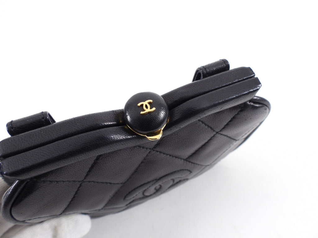 Chanel Vintage 1989 Black Lambskin Quilted Chain Belt Bag
