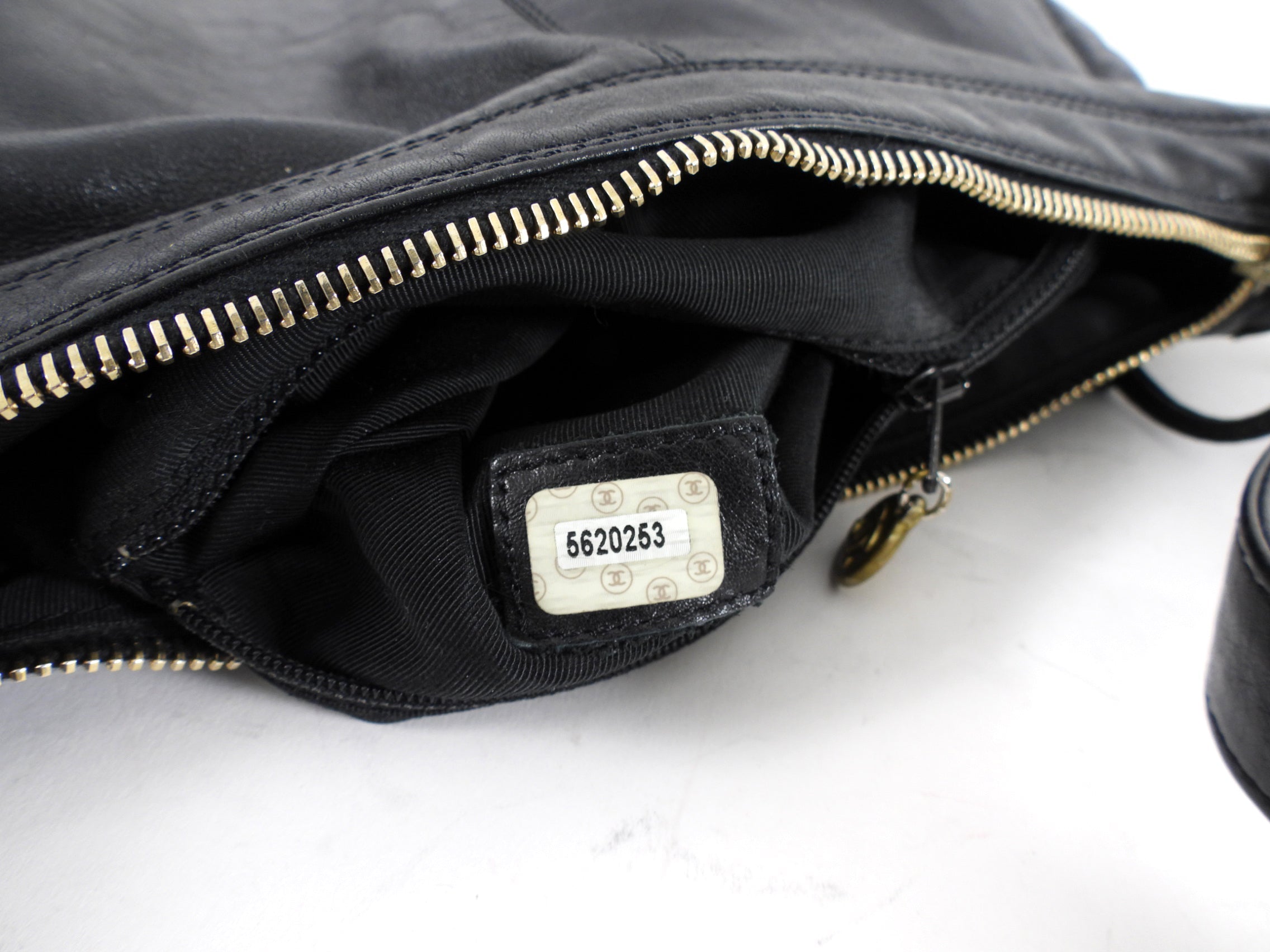 Chanel Vintage 1997 Black Leather CC Small Hobo Shoulder Bag