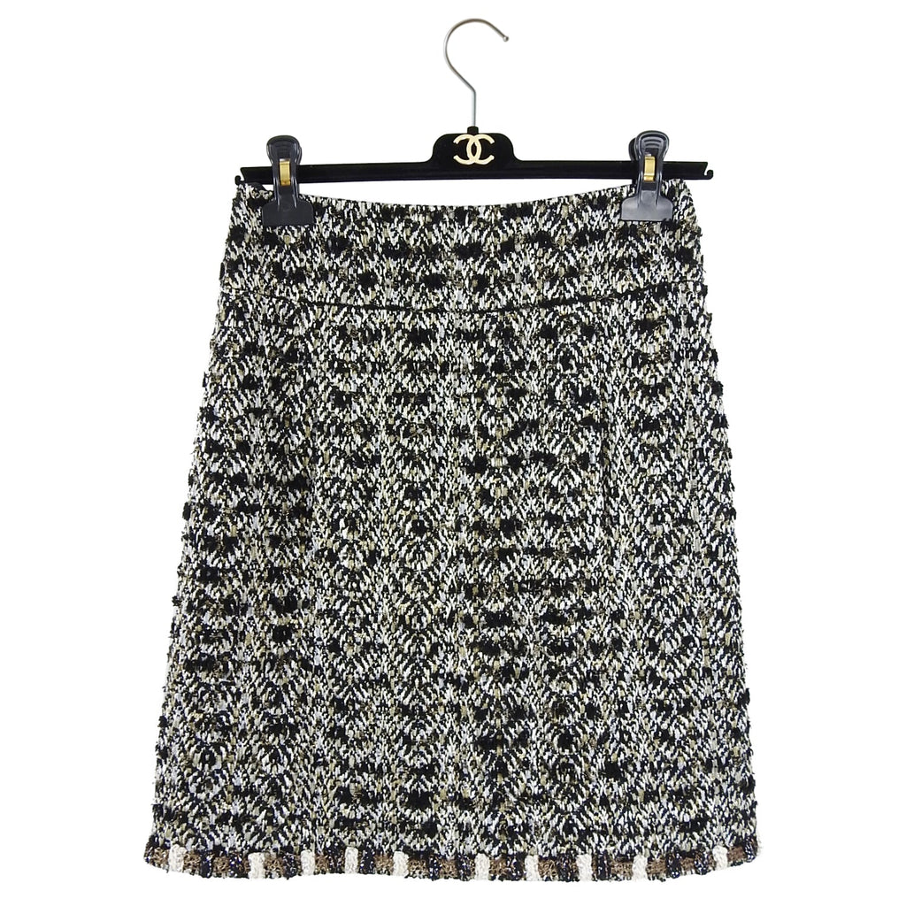 Chanel Pre-Fall 2012 Bombay Runway Gold Tweed Skirt Suit - 38 / 6