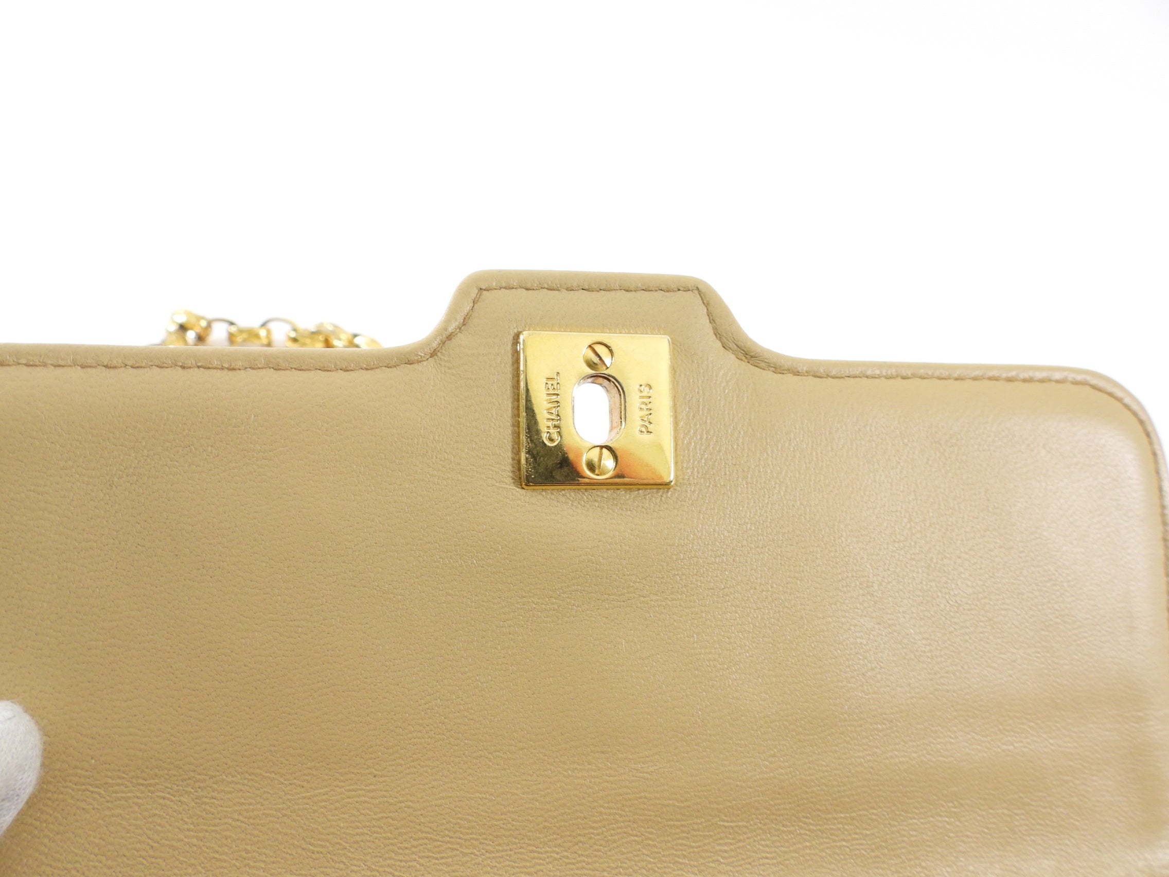 Chanel Vintage 1989 Beige Mini Quilted Border Chain Flap Bag