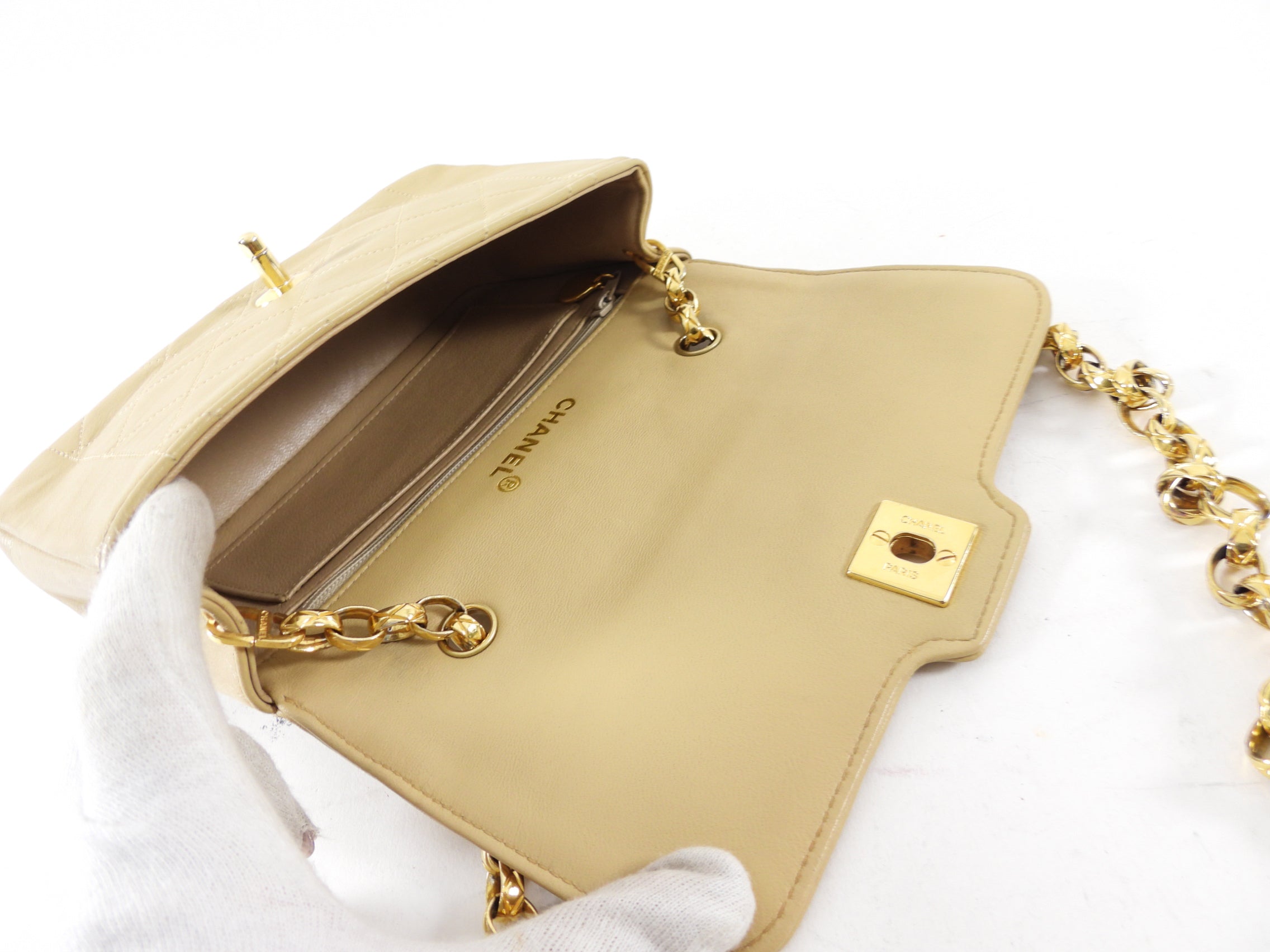 Chanel Vintage 1989 Beige Mini Quilted Border Chain Flap Bag