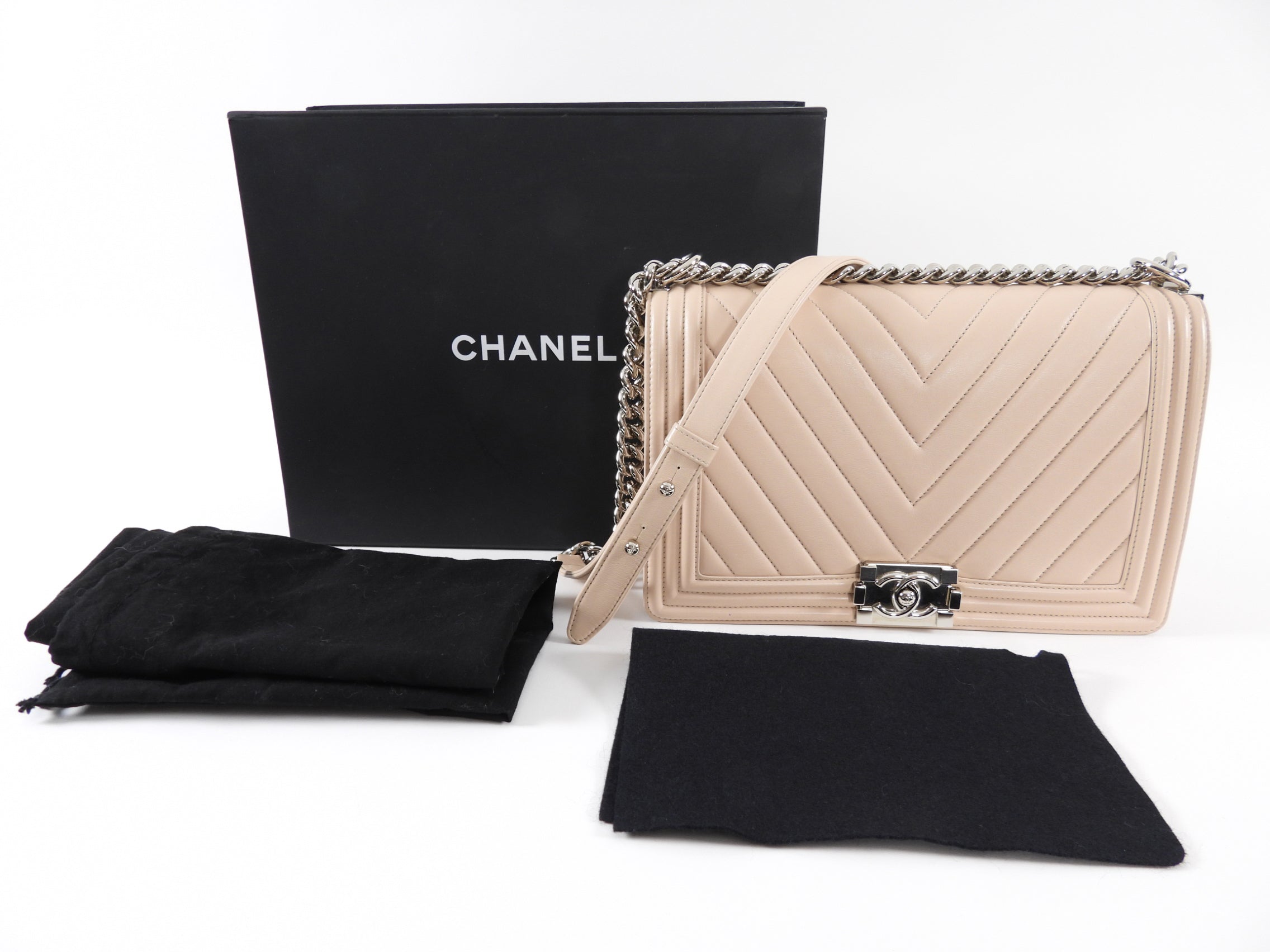 Chanel Nude Beige Chevron Quilted Leather Large Le Boy Bag