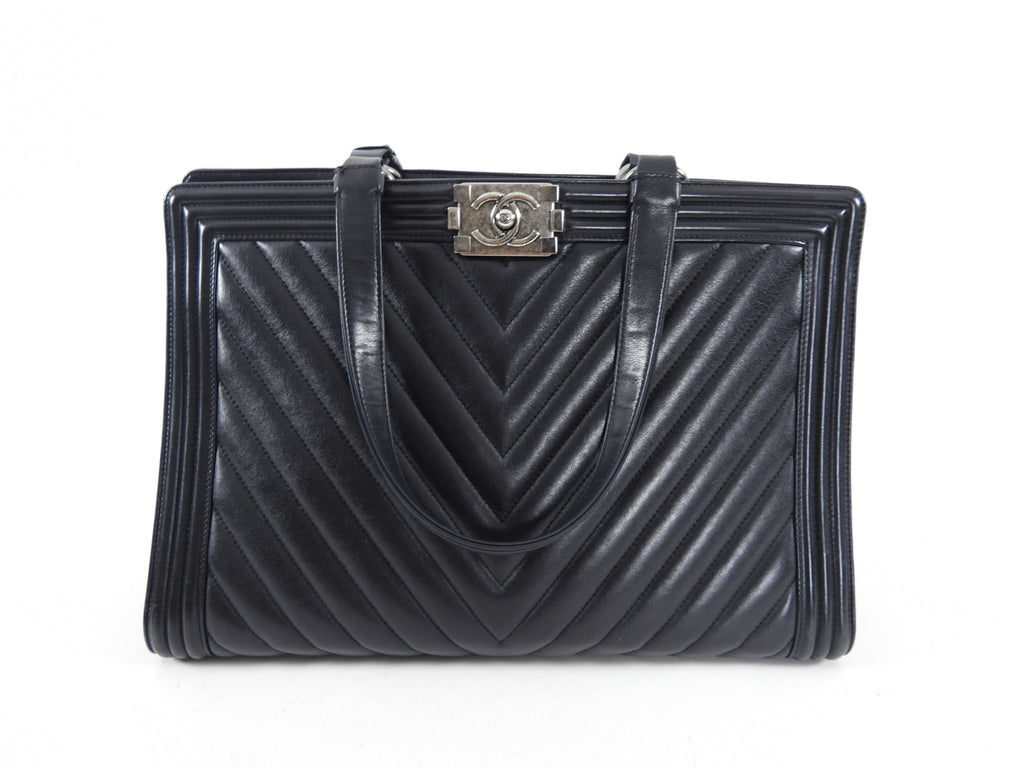 Chanel Black Classic Chevron Large Le Boy Tote Bag