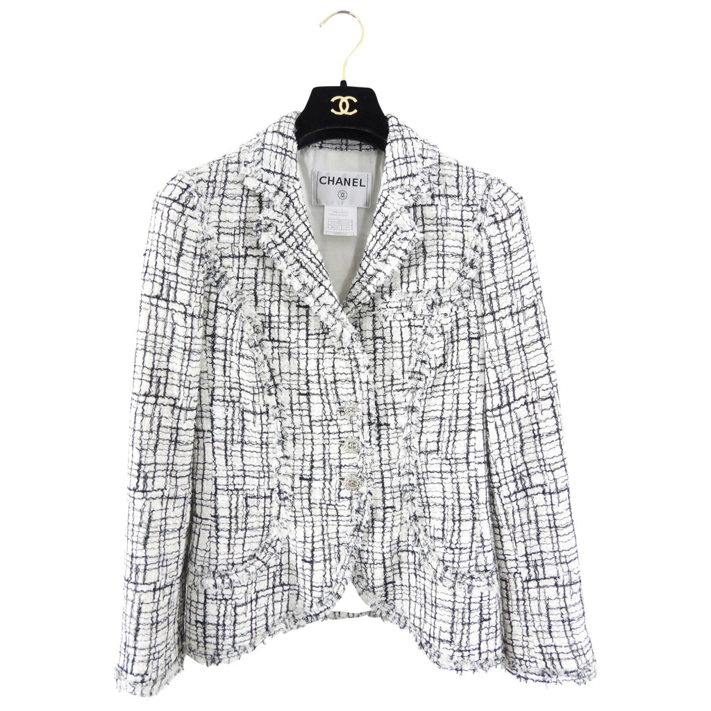 Chanel 06C Black and white Tweed Jacket with Silver Buttons - FR38 / 6