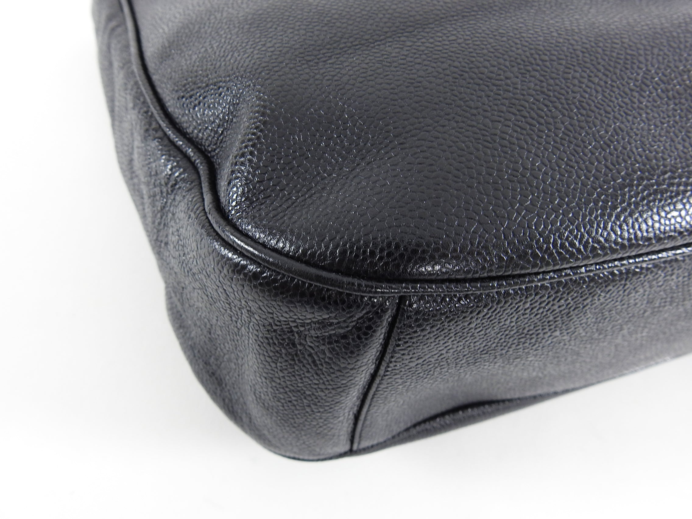 Chanel Vintage 1994 Large Caviar Leather CC Chain Tote Bag