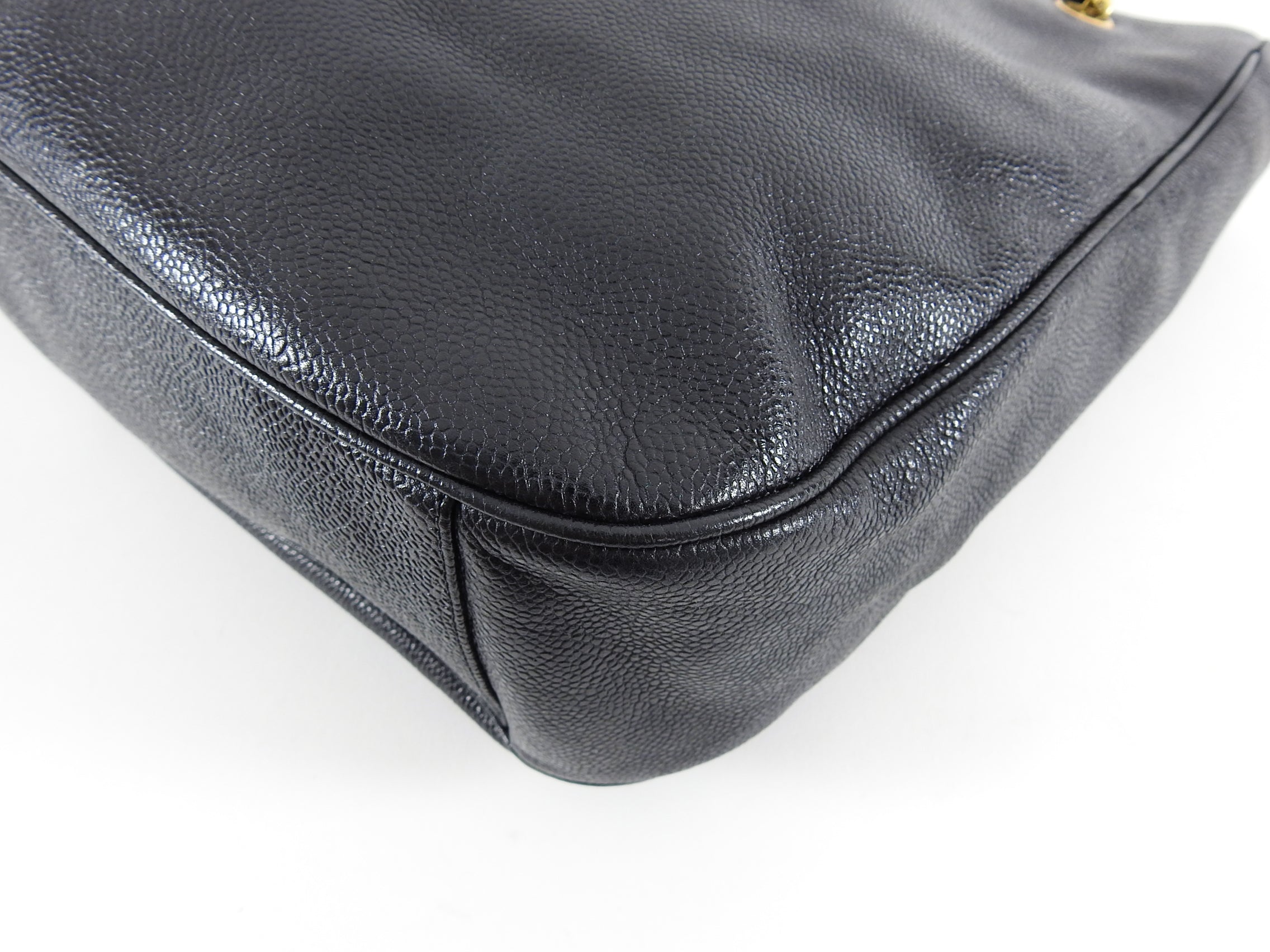 Chanel Vintage 1994 Large Caviar Leather CC Chain Tote Bag