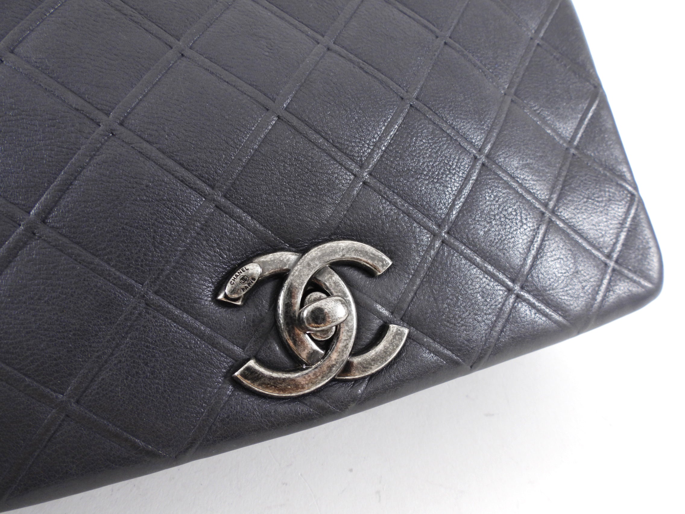 Chanel 2013-14 Paris-Edinburgh New Chic Medium Flap Bag