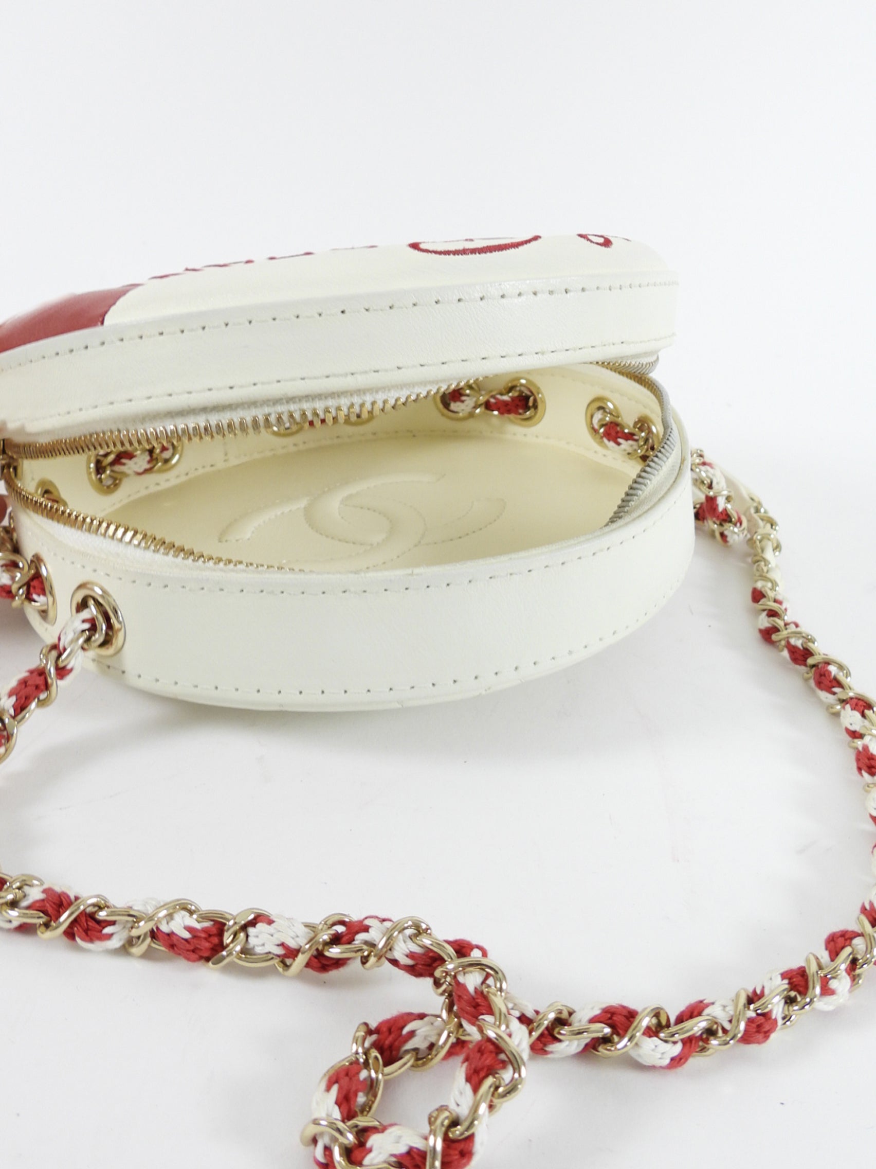 Chanel 2019 C Runway Red and White La Pausa Lifesaver Round Bag