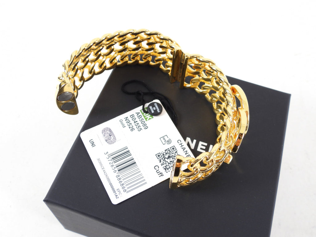Chanel 2020K CC Gold Braided Chain Hinge Clamper Cuff Bracelet