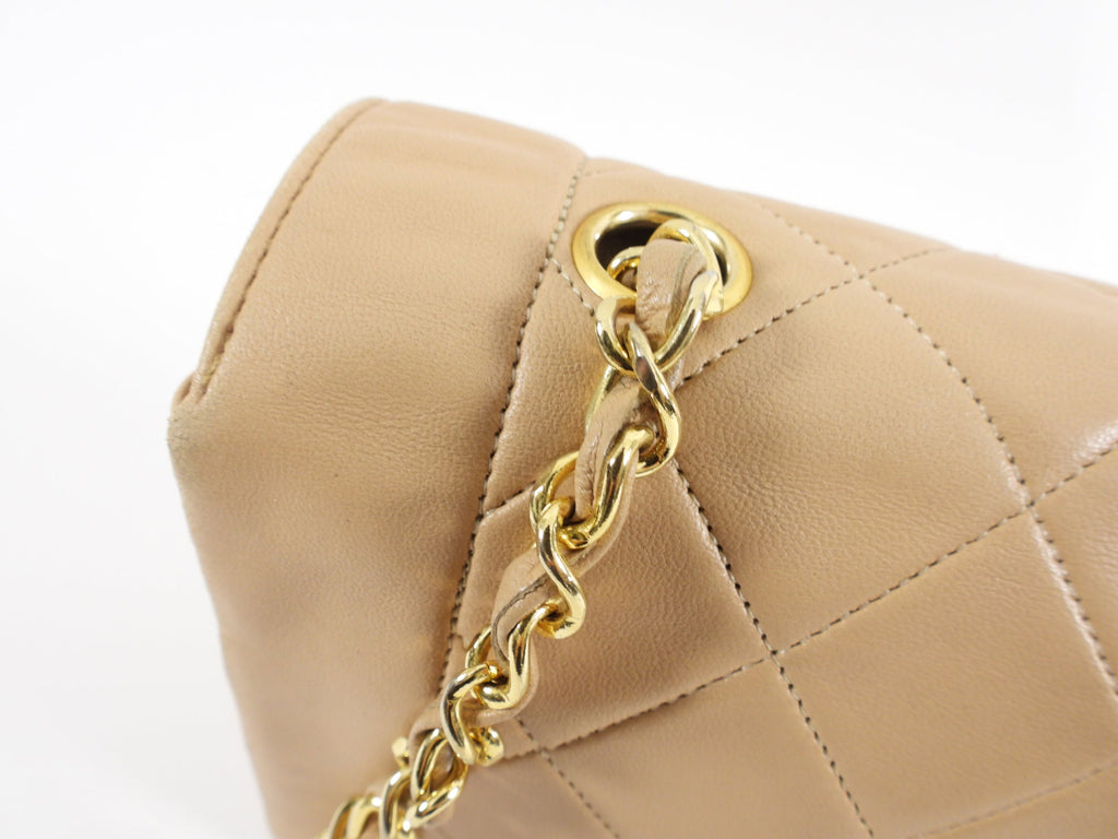 Chanel Vintage Beige Quilted Leather Diana Flap Bag