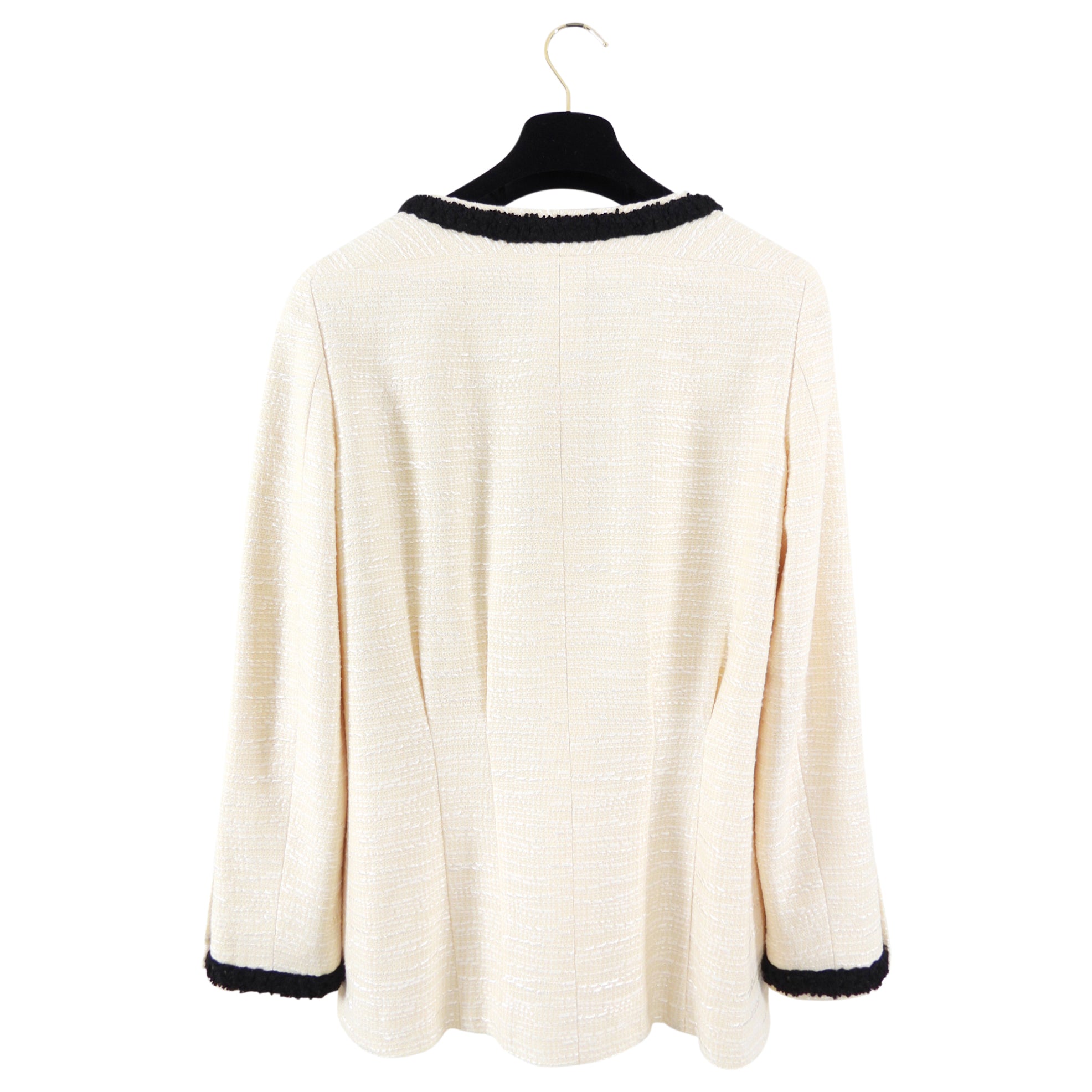 Chanel 02P Vintage Ivory and Black Tweed Zip Fitted Jacket - FR38 / 6