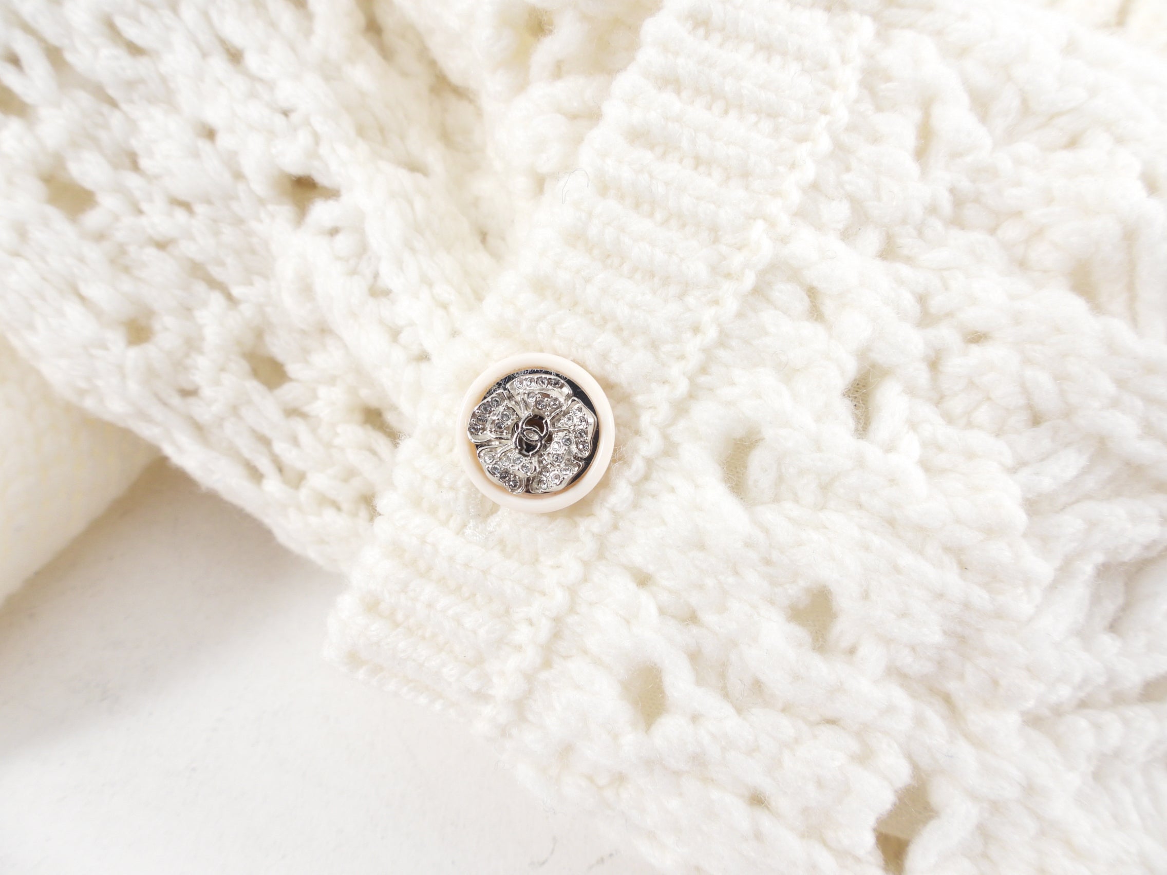 Chanel 22C Ivory Chunky Knit Cashmere igan - FR38