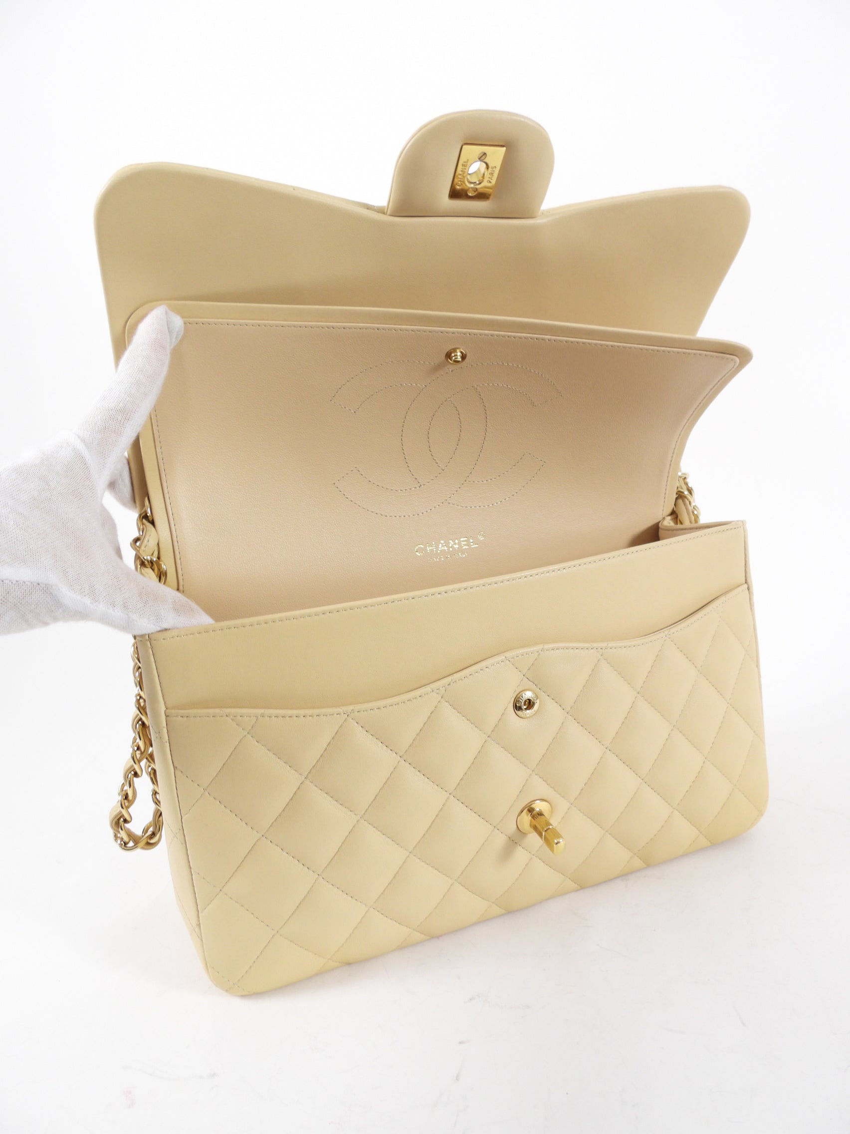 Chanel Beige Lambskin Jumbo Classic Double Flap Bag GHW