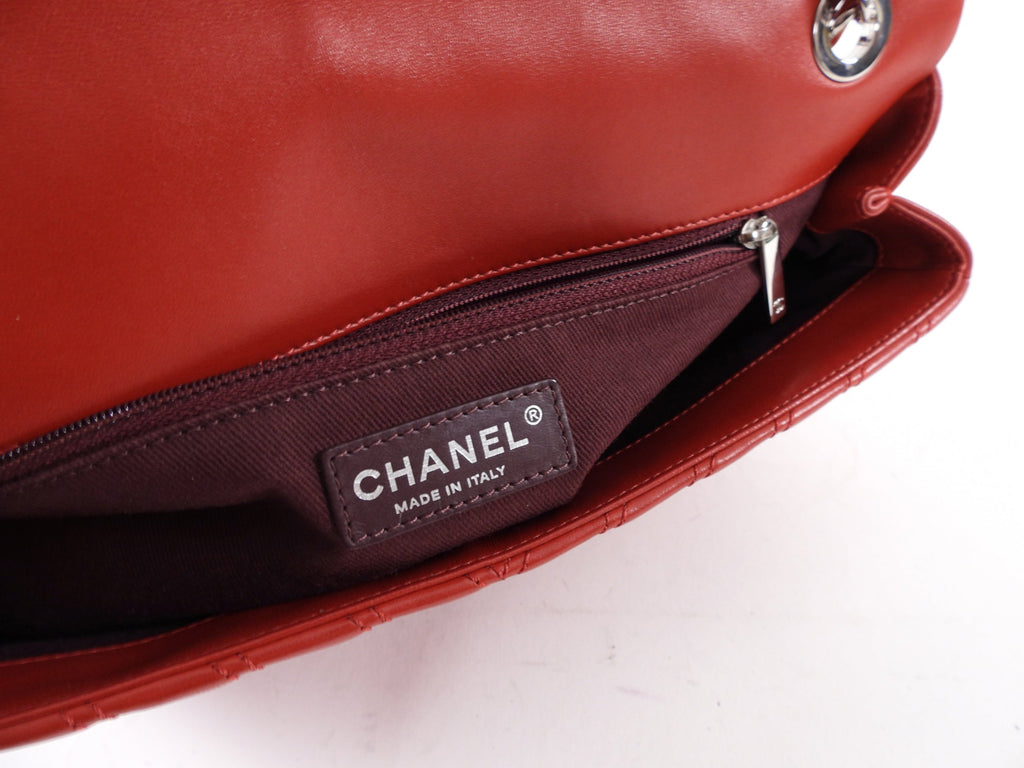 Chanel Red Jumbo Chevron Quilted Single Flap Bag SHW