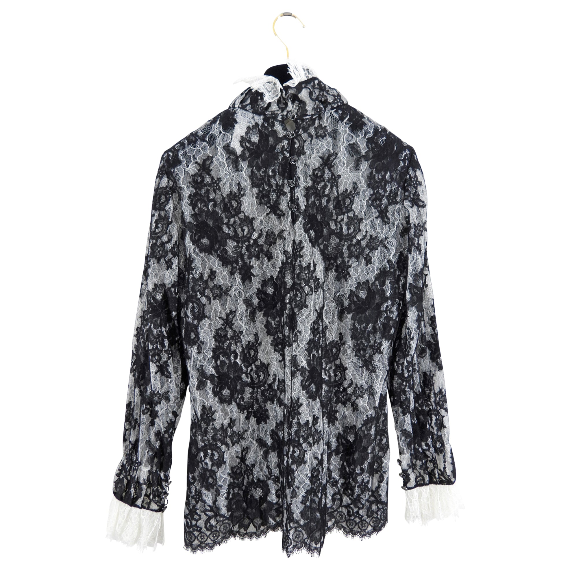Chanel Pre-Fall 2015 Runway Black and White Lace Blouse - FR38 / S