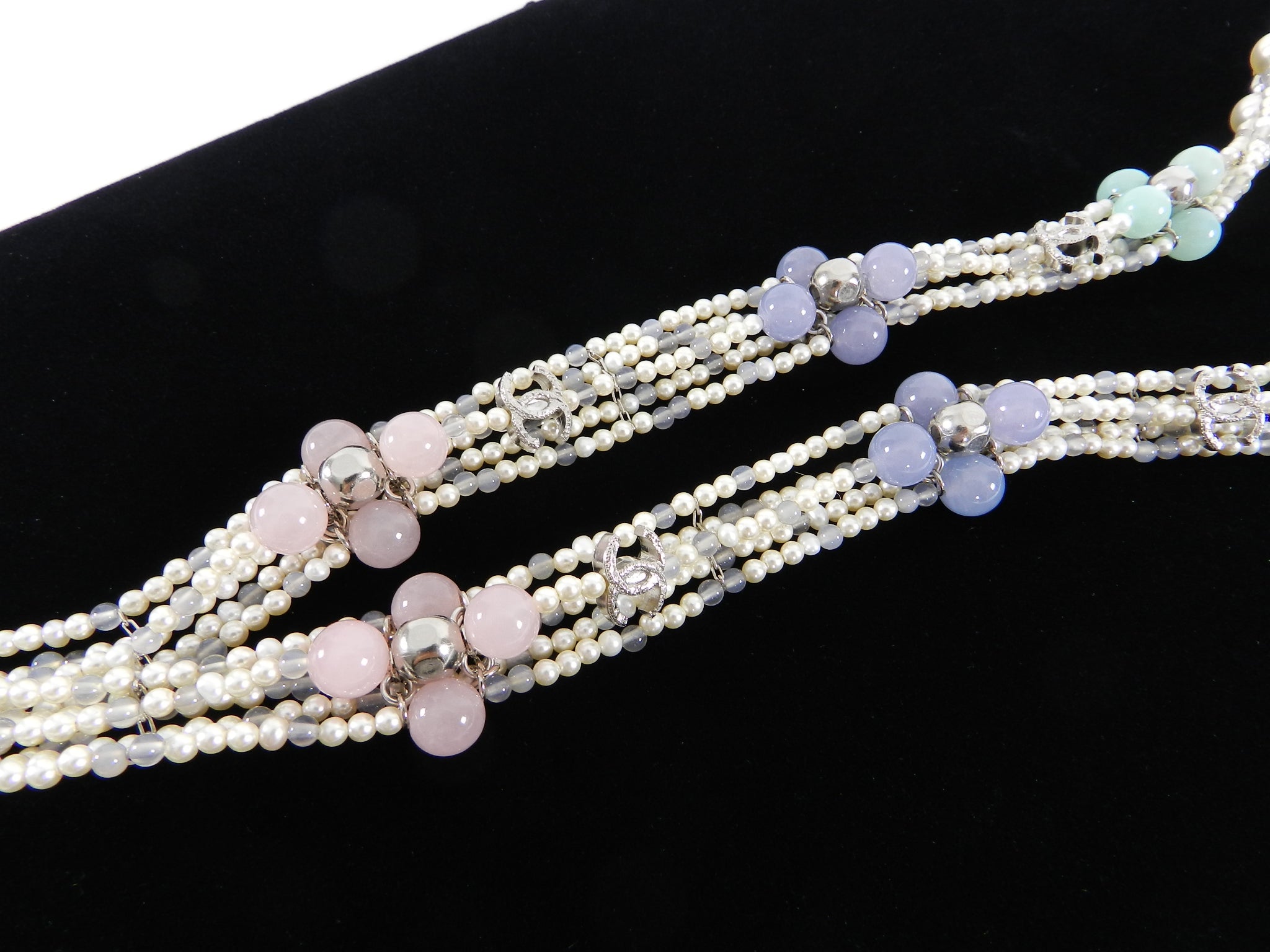 Chanel 17S Pearl Bead Deco Style Lanyard Runway Necklace