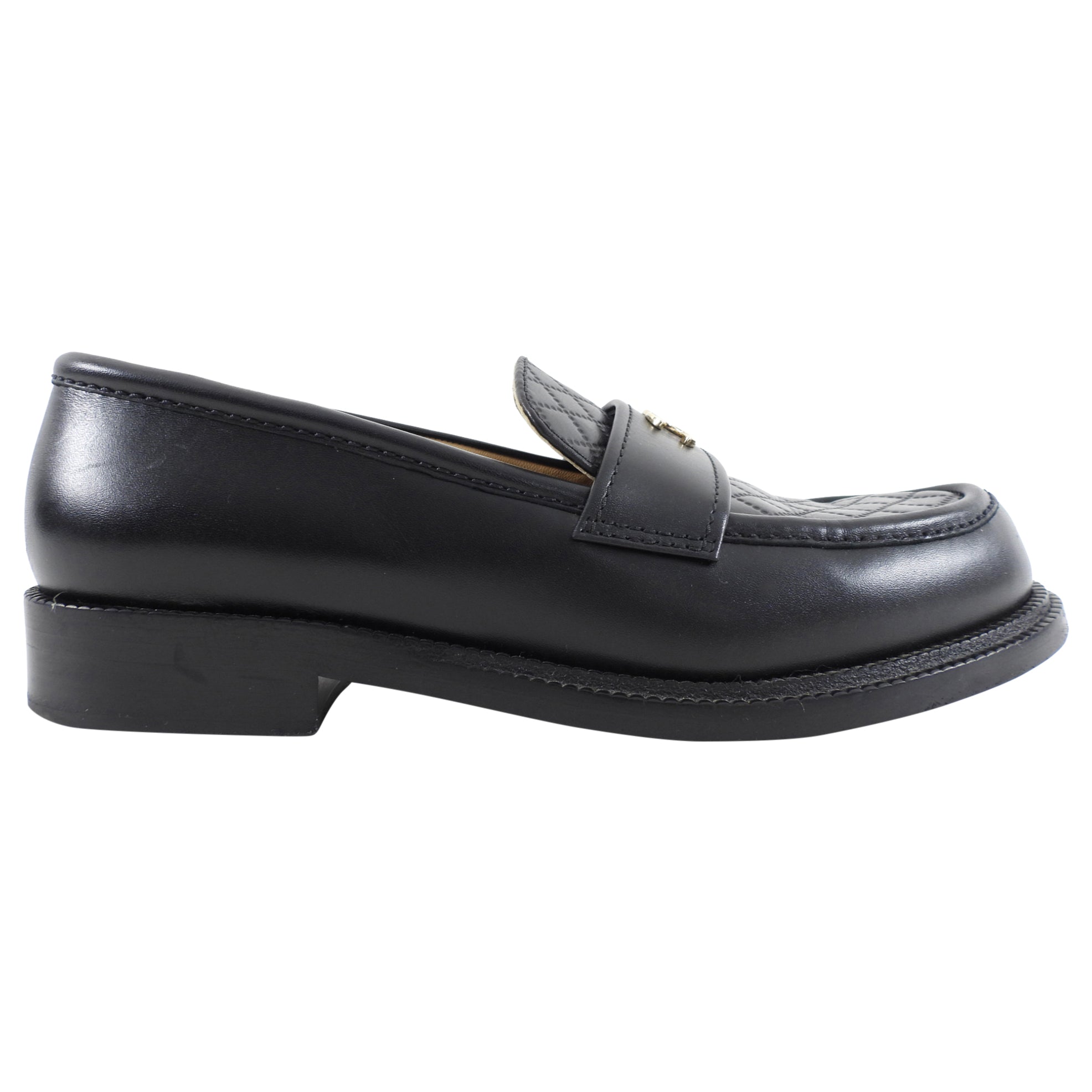 Chanel Black Leather Quilted CC Loafers - 40