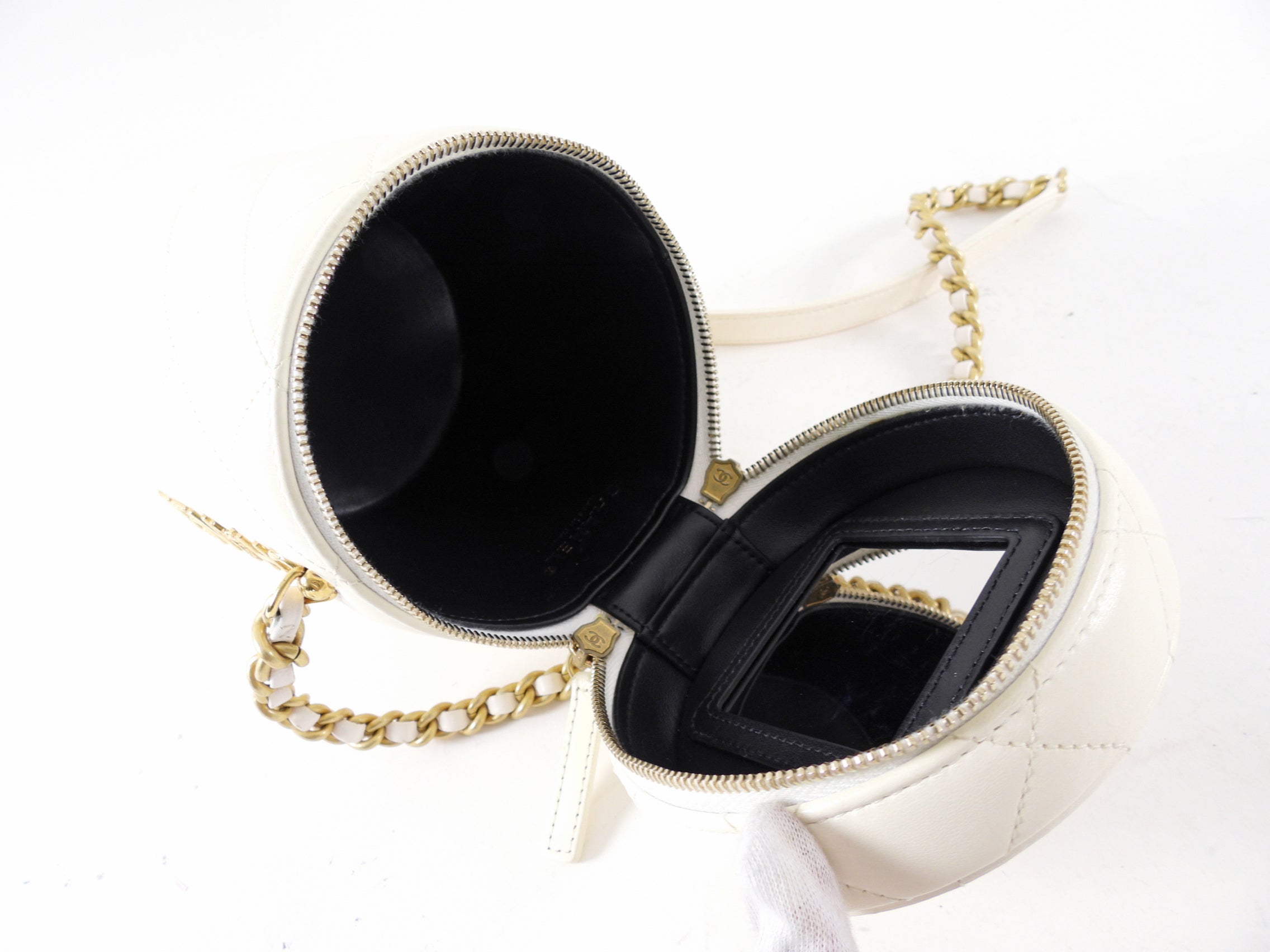 Chanel White Quilted Leather Side Note Vanity Bag