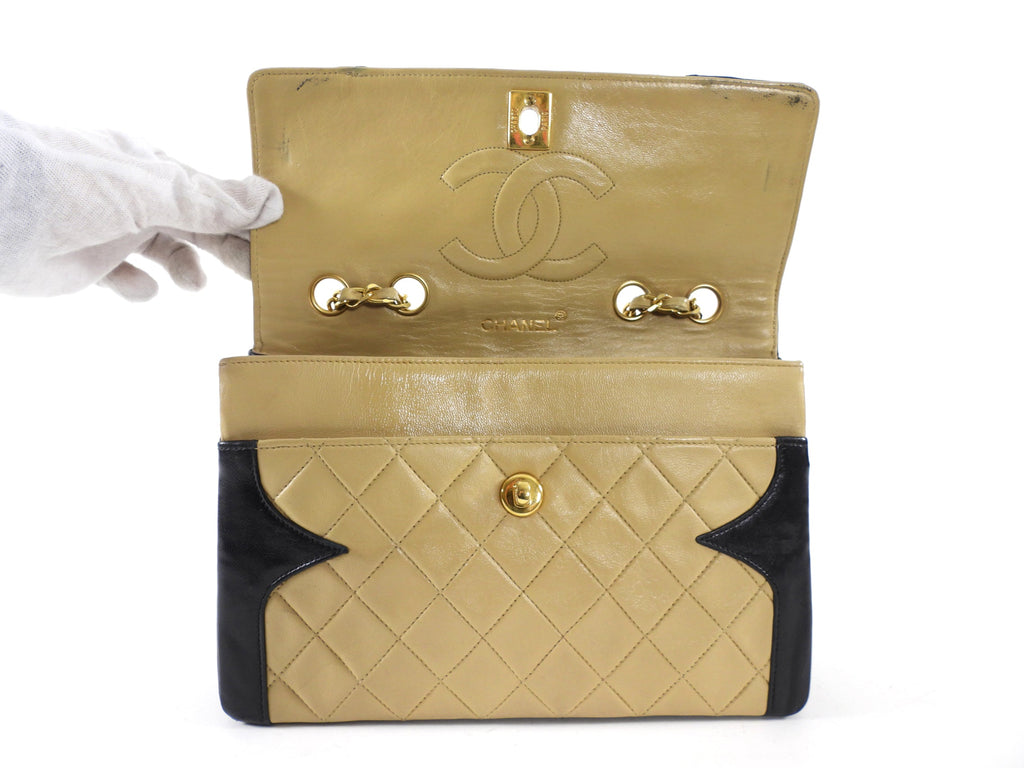 Chanel Vintage 1989 Beige and Black Two-Tone Medium Flap Bag