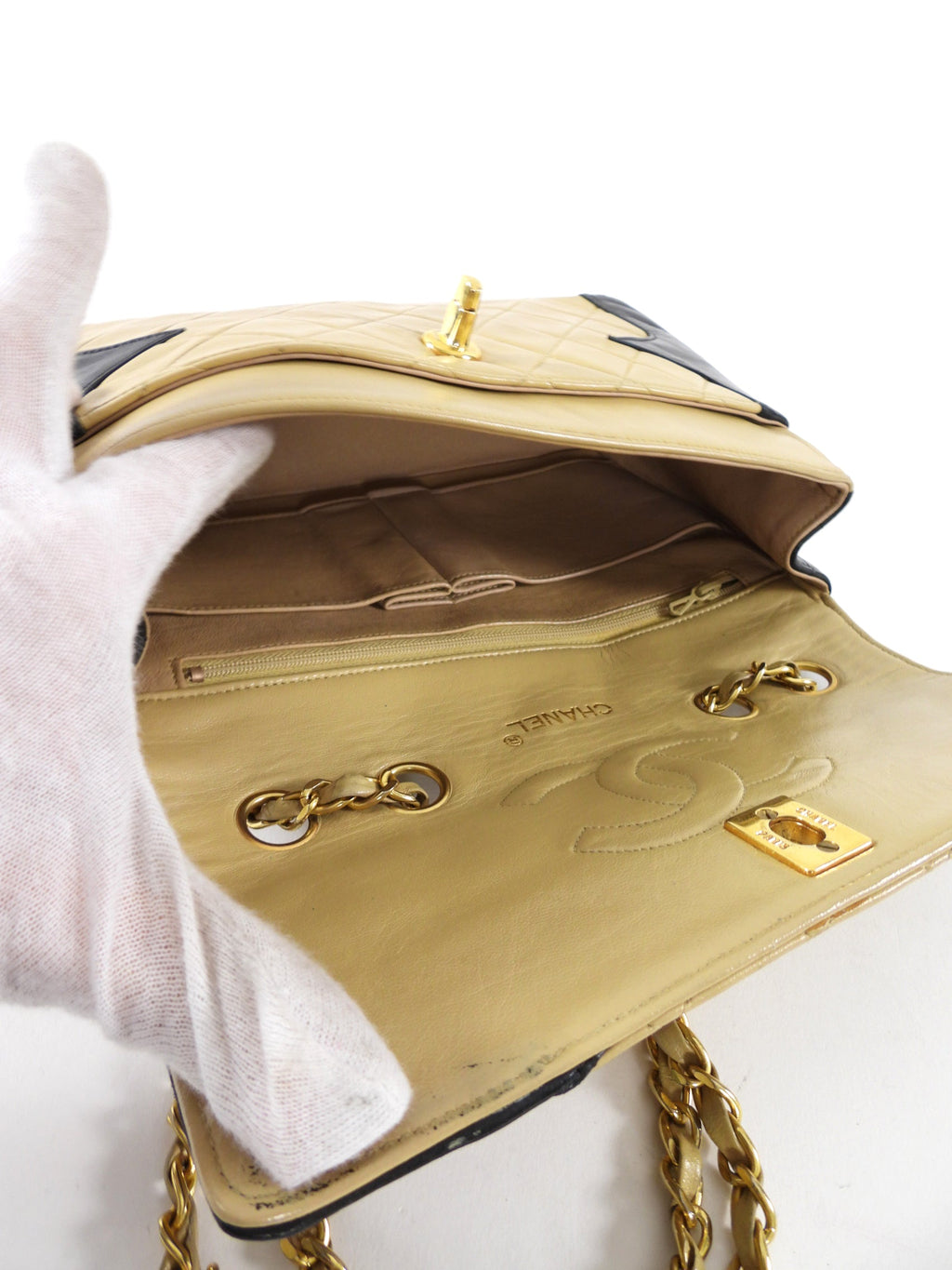 Chanel Vintage 1989 Beige and Black Two-Tone Medium Flap Bag