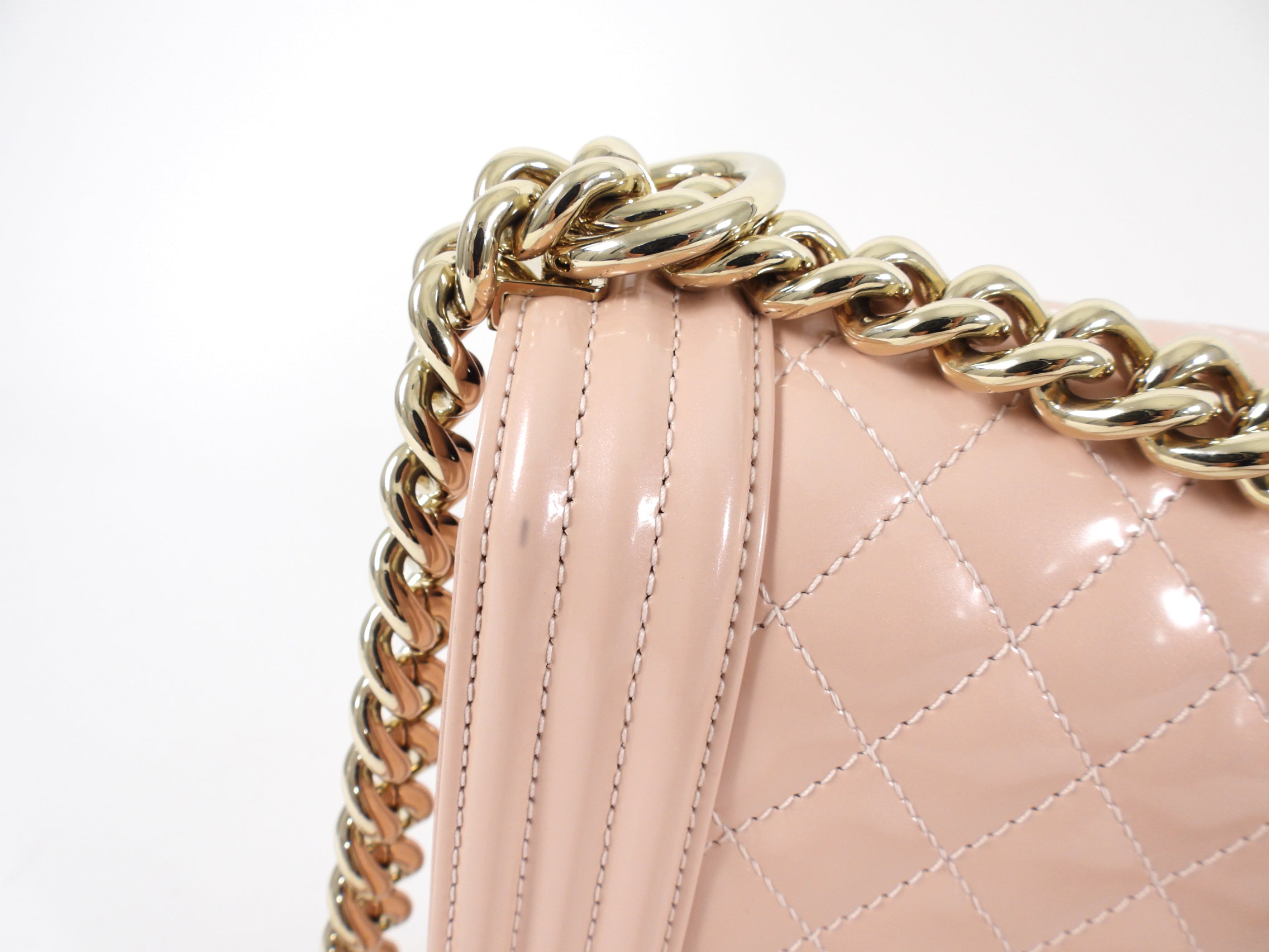 Chanel Iridescent Nude Pink Patent New-Medium Boy Bag GHW