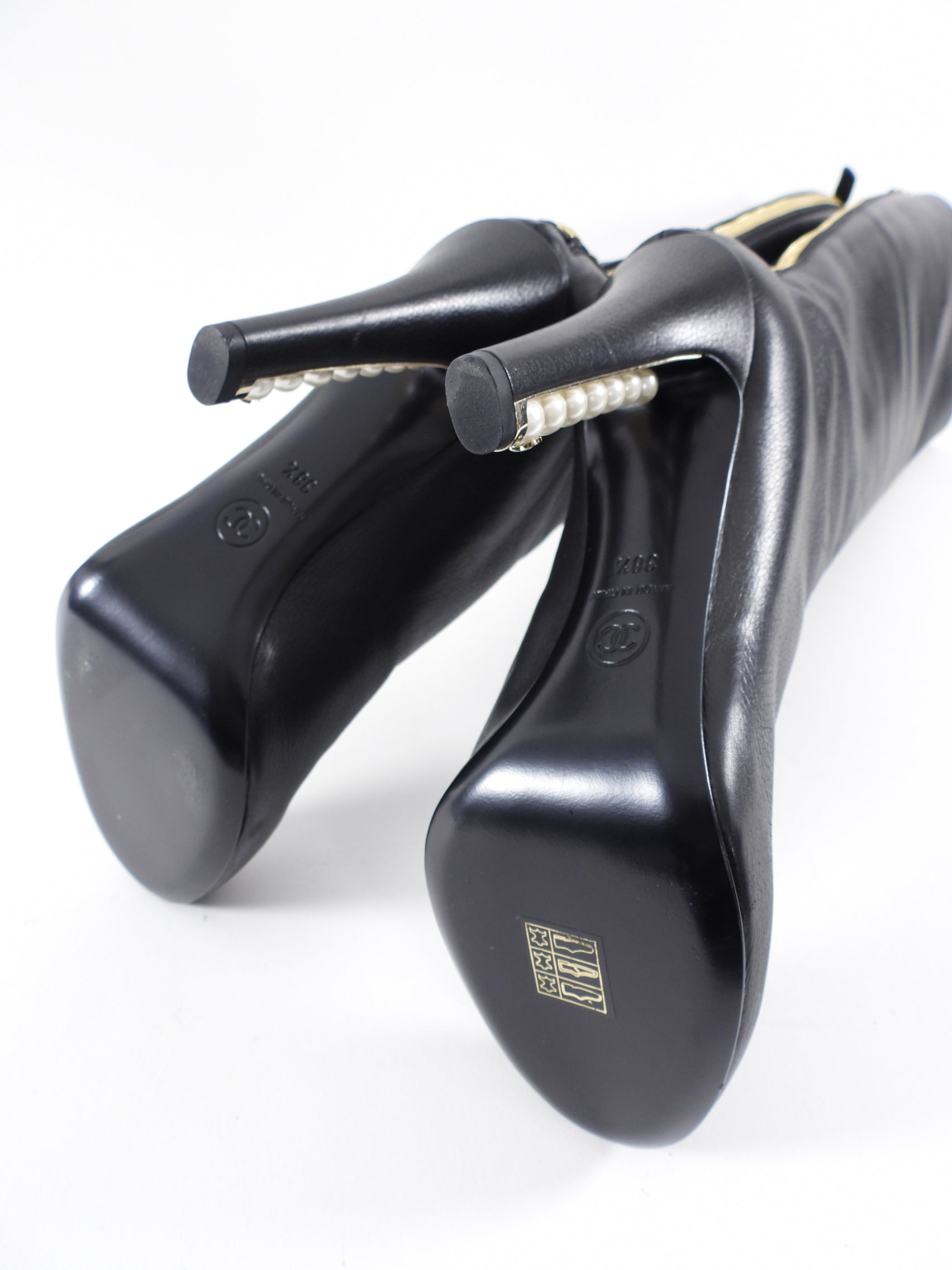 Chanel 2013 Pearl Heel Tall Zip Back Black Leather Boot - 38.5 / 8