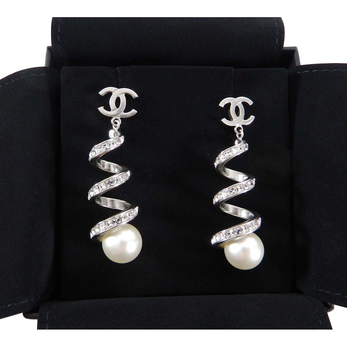 Chanel 15S Silver Rhinestone Spiral Earrings with Pearls