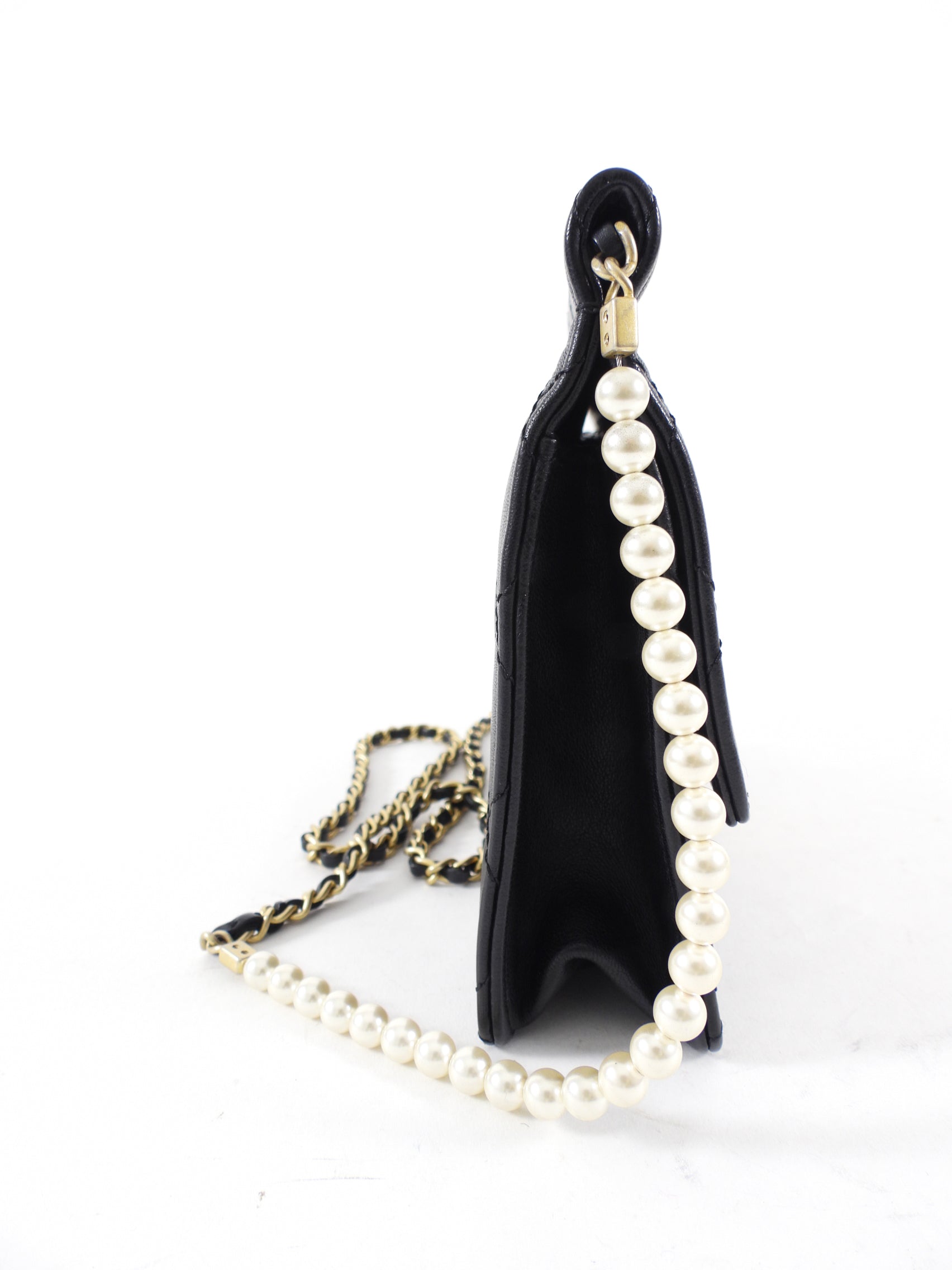 Chanel Black Quilted Leather Chic Pearls Flap Bag