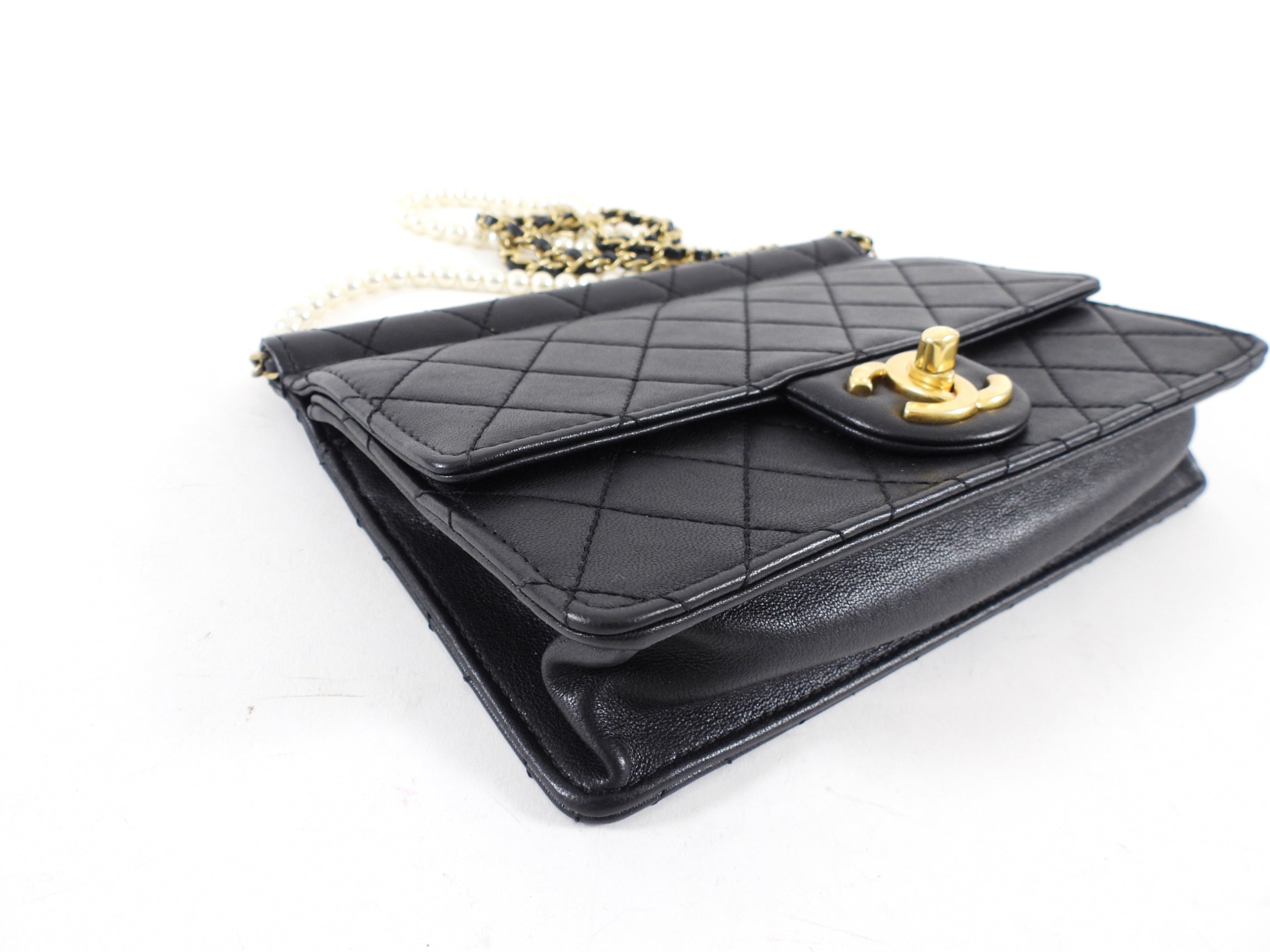 Chanel Black Quilted Leather Chic Pearls Flap Bag