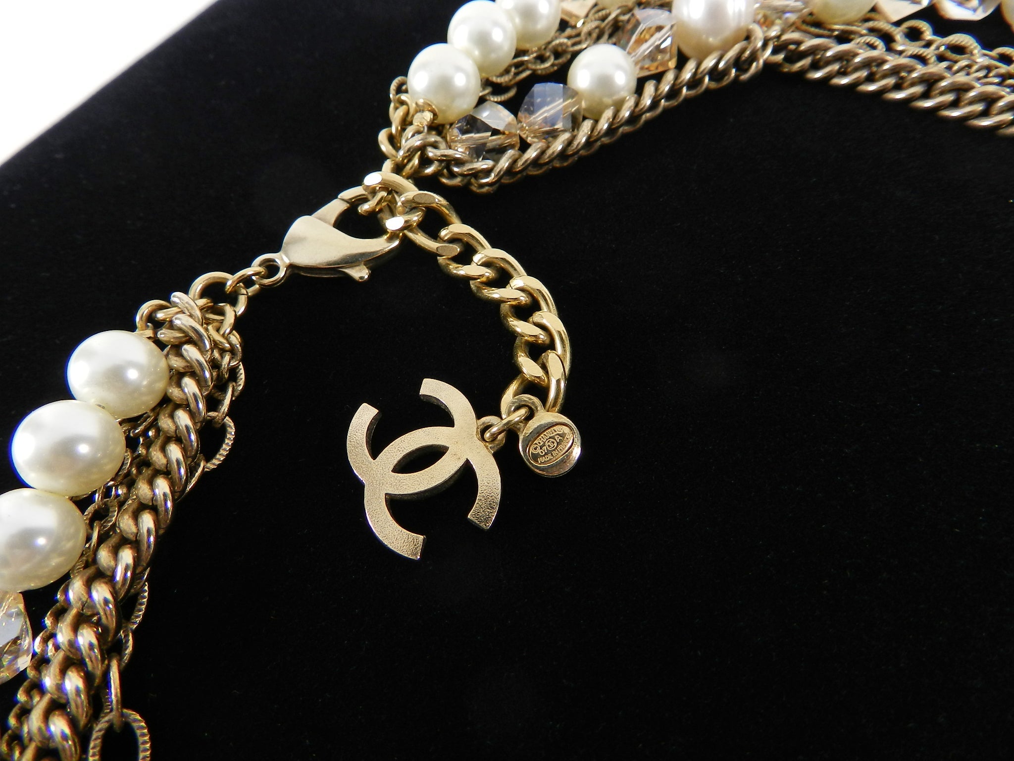 Chanel 2007 Fall Multi-strand Pearl and Gold Chain Gripoix Necklace