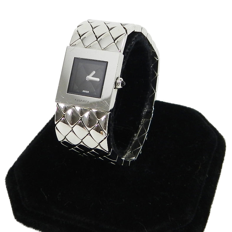 Chanel Vintage 1993 Silver Matelasse Quilt Acier Ladies Wrist Watch