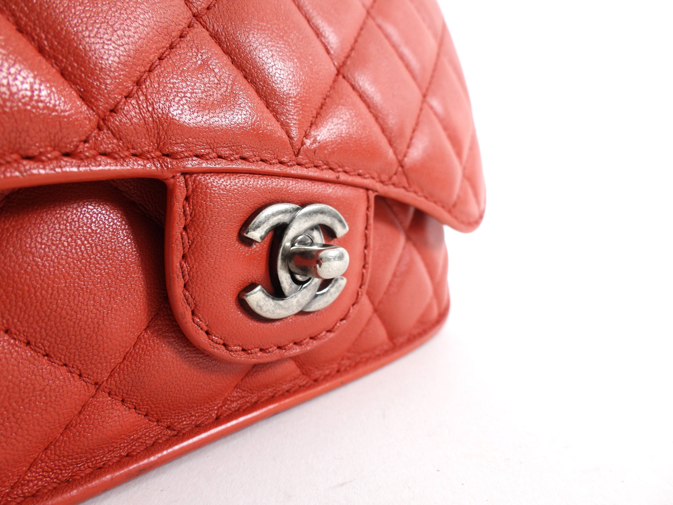 Chanel Red Quilted Leather Natural CC Small Chain Flap Bag