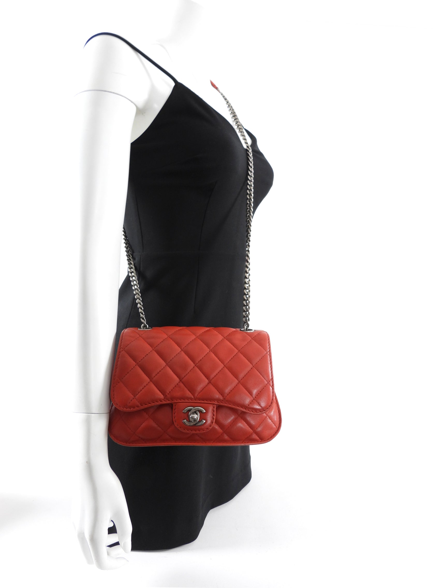 Chanel Red Quilted Leather Natural CC Small Chain Flap Bag